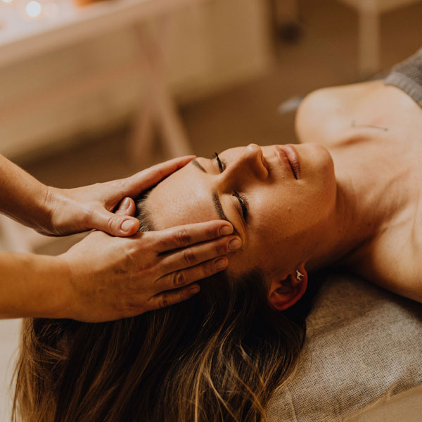indian head massage